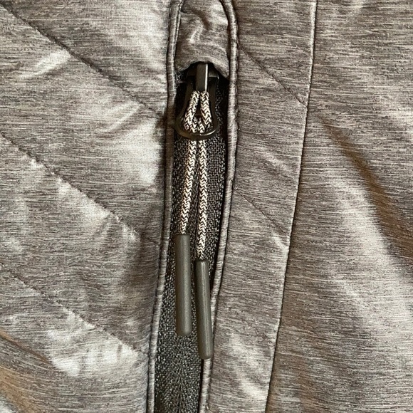 NWT Champion Puffer Vest - Picture 6 of 12